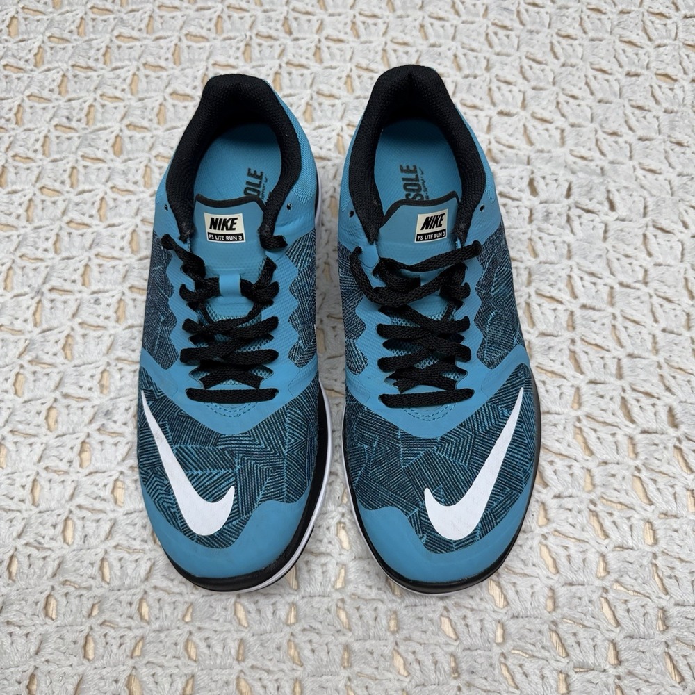 Nike Fit sole Running Shoes  Women Shoes  Size 8 Blue Athletic Sneaker 819167-